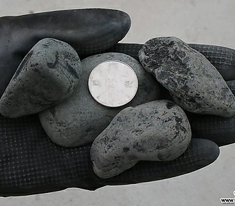 장식자갈1kg(블랙)스톤 자갈 돌 분갈이 화분 장식용돌 1