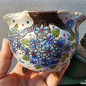 Handmade Flower pot  1